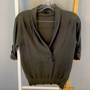 Soft Ann Taylor v neck top 3/4 sleeves S